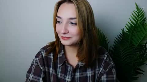 Snapshot of veryveryshygirl chatting on September 2025 06:56:02 PM Ana online show from September 2025 06:56:02 PM