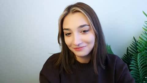 Snapshot of veryveryshygirl chatting on October 2025 11:14:02 AM Ana online show from October 2025 11:14:02 AM