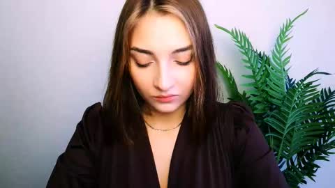 Ana online show from December 2025 11:15:02 AM