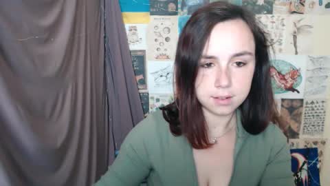 veryveryvery_shy online show from September 2025 05:40:01 AM