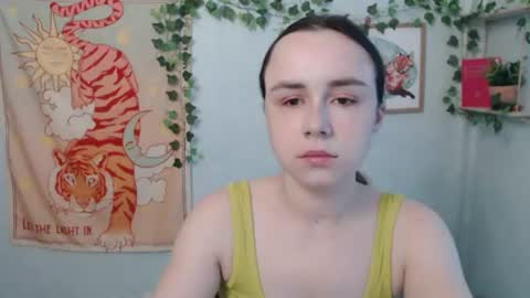 Snapshot of veryveryvery_shy chatting on July 2026 05:56:02 AM veryveryvery_shy online show from July 2026 05:56:02 AM
