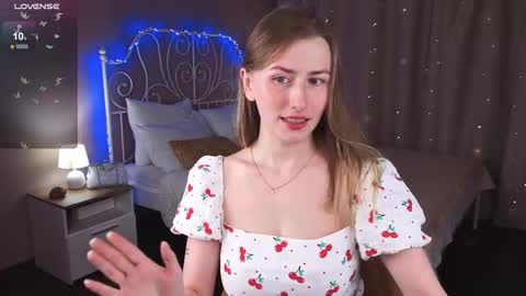 Snapshot of vespera_celeste chatting on October 2025 05:38:02 AM Celeste online show from October 2025 05:38:02 AM