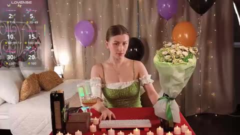 Snapshot of vespera_celeste chatting on October 2025 06:13:02 AM Celeste online show from October 2025 06:13:02 AM