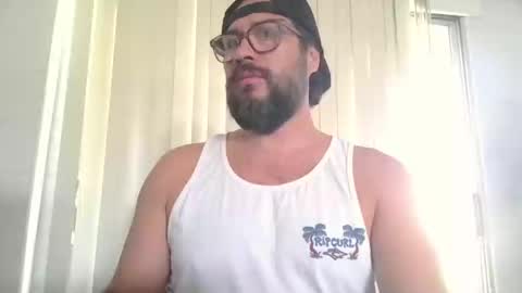 vesturelove online show from September 2025 05:58:02 PM