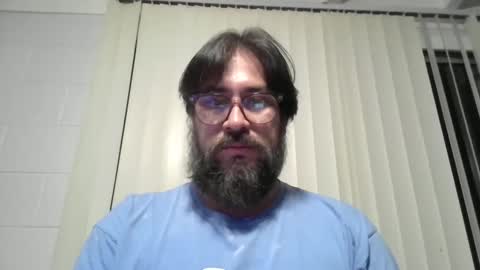 vesturelove online show from October 2025 03:26:01 AM