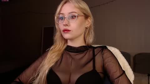 Snapshot of vetta_dey chatting on July 2026 01:52:01 AM Iva online show from July 2026 01:52:01 AM