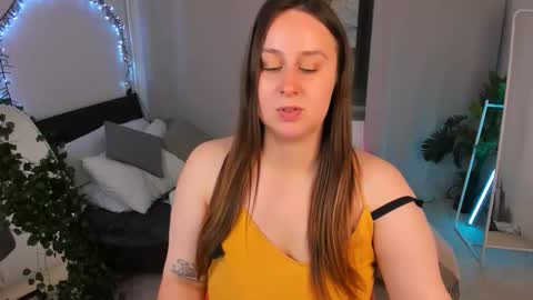 Camilla online show from September 2025 05:13:01 PM