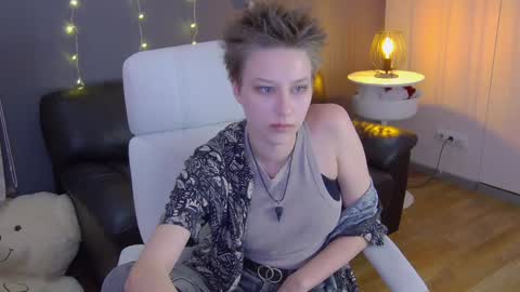 Via online show from January 2025 03:43:01 PM