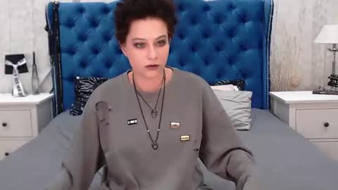 Snapshot of via_mayer chatting on July 2026 03:09:01 AM Via online show from July 2026 03:09:01 AM