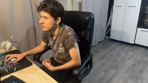 vialeras online show from November 2025 02:06:02 AM