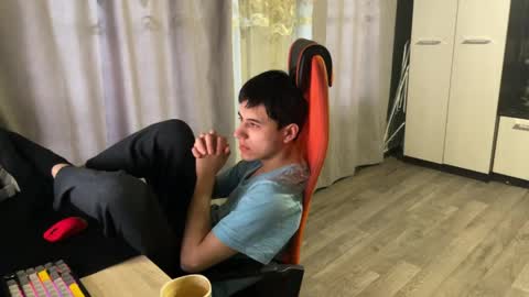 vialeras online show from March 2026 01:00:01 PM