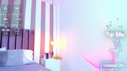 Ariana  online show from October 2025 05:35:01 PM