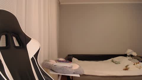 Snapshot of vibezgirl chatting on December 2024 08:11:01 PM Amelia online show from December 2024 08:11:01 PM