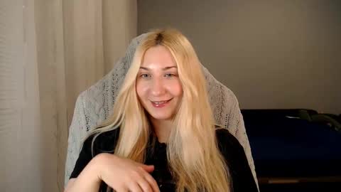 Snapshot of vibezgirl chatting on October 2025 06:51:01 PM Amelia online show from October 2025 06:51:01 PM