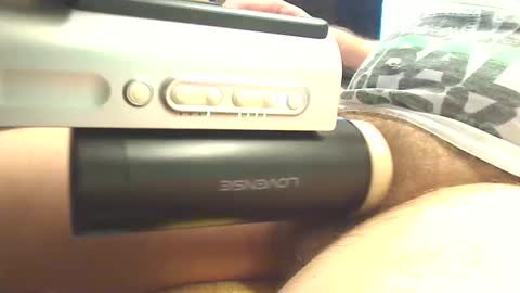 Snapshot of vibralove90 chatting on September 2025 01:48:02 PM Vibralove online show from September 2025 01:48:02 PM