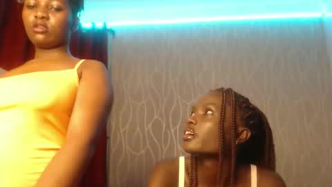 Vibrant online show from November 2025 04:22:01 PM