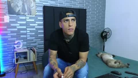 Victor cardenas online show from January 2025 12:15:02 AM