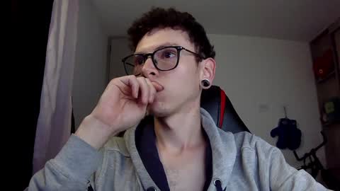 Vicent Brais online show from December 2024 07:08:01 AM