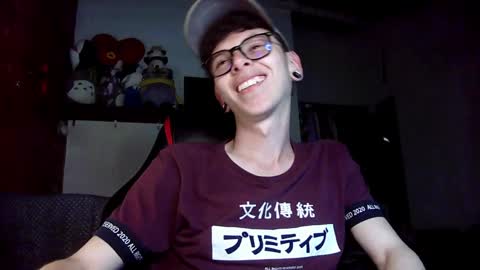 Vicent Brais online show from February 2025 12:43:02 AM