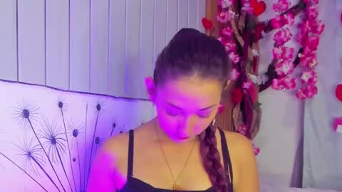 Vicky online show from March 2025 09:07:02 AM