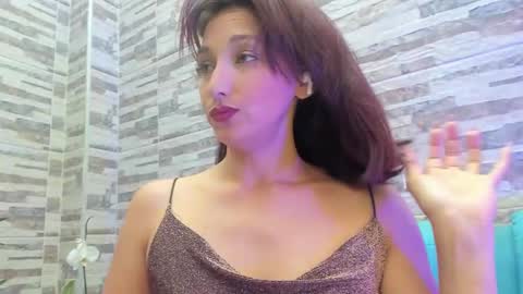 Vicky online show from March 2025 03:12:02 PM