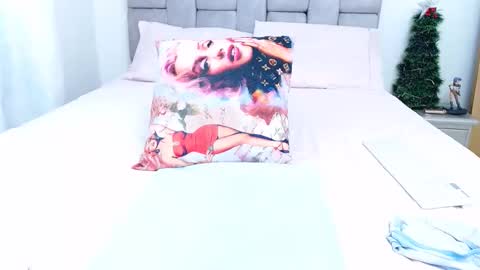 Snapshot of vicky_candyx chatting on December 2024 07:01:01 PM vivky candyx online show from December 2024 07:01:01 PM