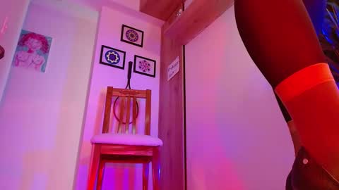 Vicky  online show from January 2025 07:24:01 PM