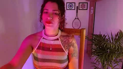 Vicky  online show from January 2025 12:26:02 PM