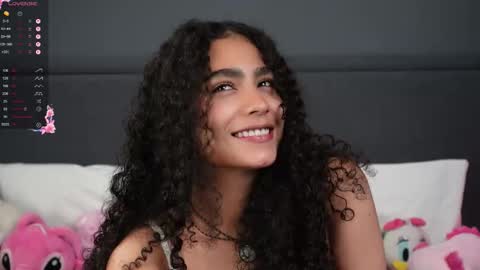 vicky_curly online show from December 2025 03:33:01 AM