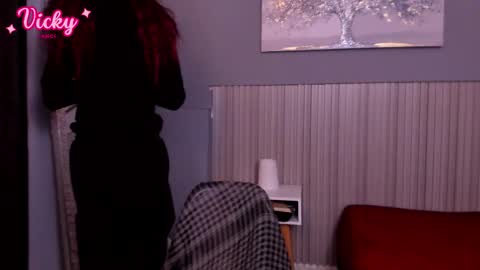  Vicky  online show from March 2026 01:18:01 PM