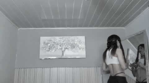  Vicky  online show from April 2026 02:03:01 PM