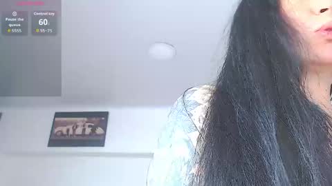 Vicky  online show from May 2026 10:22:01 AM