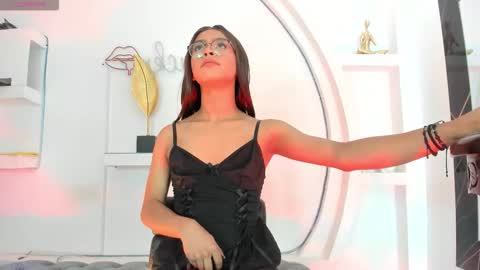 vicky_hottman online show from September 2025 04:34:02 AM