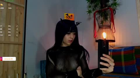 Victoria   online show from December 2024 08:01:02 PM