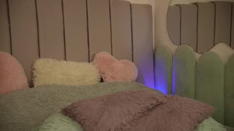 vickysecret96 online show from February 2025 09:57:01 PM