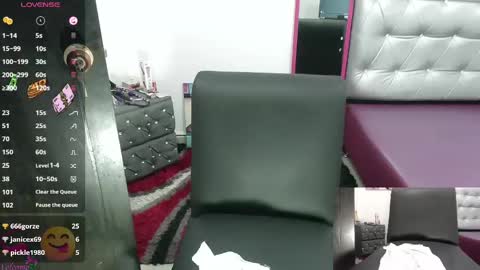 Valentina online show from February 2025 10:58:01 PM