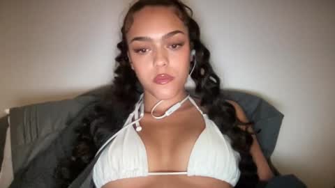 Goddess Victory  online show from January 2025 02:50:01 AM