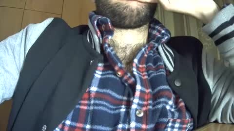 VictorHume online show from December 2024 12:01:02 AM