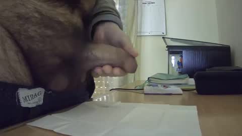 VictorHume online show from December 2024 09:49:02 AM