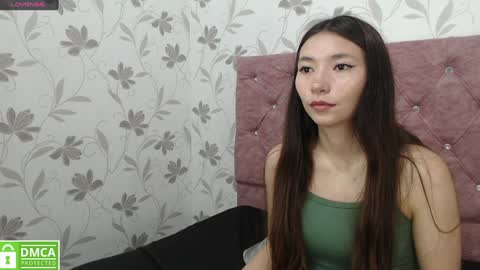 Snapshot of victoria017 chatting on December 2024 02:52:02 AM Victoria online show from December 2024 02:52:02 AM