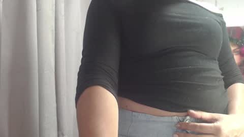 Hi guys   Im victoria  Be the one who can control me in PVT online show from January 2026 09:40:02 PM