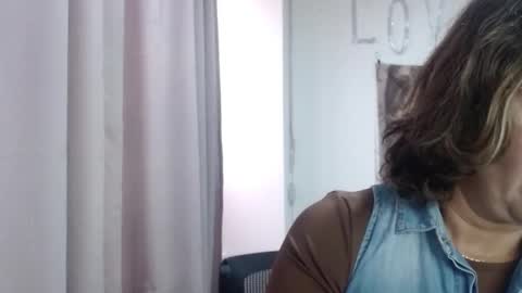 Hi guys   Im victoria  Be the one who can control me in PVT online show from February 2026 02:27:02 PM