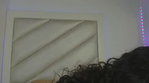 Victoria online show from April 2026 04:19:01 AM