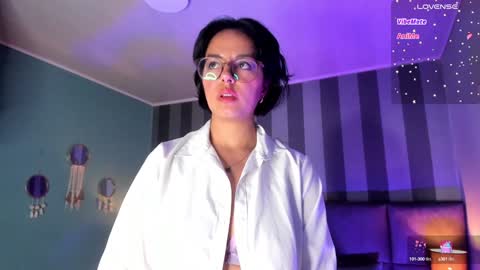 Victoria online show from February 2025 05:12:01 PM