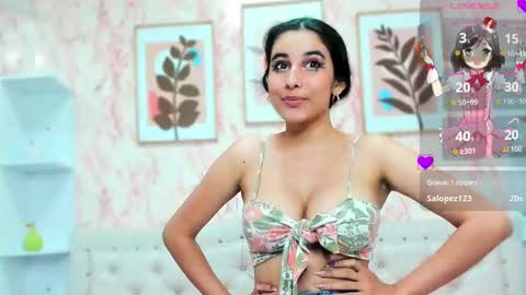 Victoria Houston  online show from February 2025 02:09:02 AM