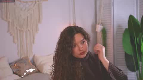       online show from September 2025 02:42:02 PM