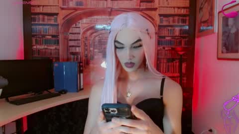 Victoria online show from May 2026 04:30:02 AM