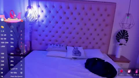 Snapshot of victoria_kitt chatting on November 2025 07:13:02 PM victoria_kitt online show from November 2025 07:13:02 PM