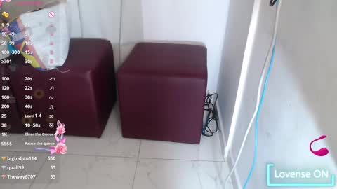 victoria online show from January 2025 04:45:01 AM