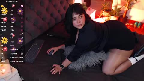 Snapshot of victoria_monteroo chatting on June 2026 12:00:02 AM Call me Vic online show from June 2026 12:00:02 AM